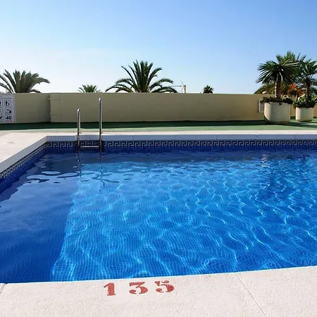 Apartment Big 2-bed In Sea View At Port